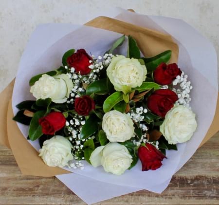 Valentine`s Day Rose Bouquet